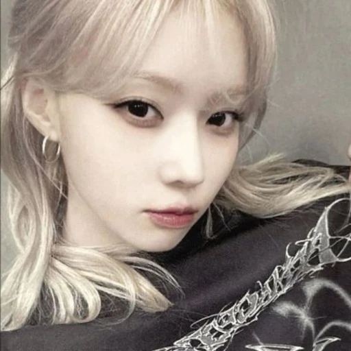김민정