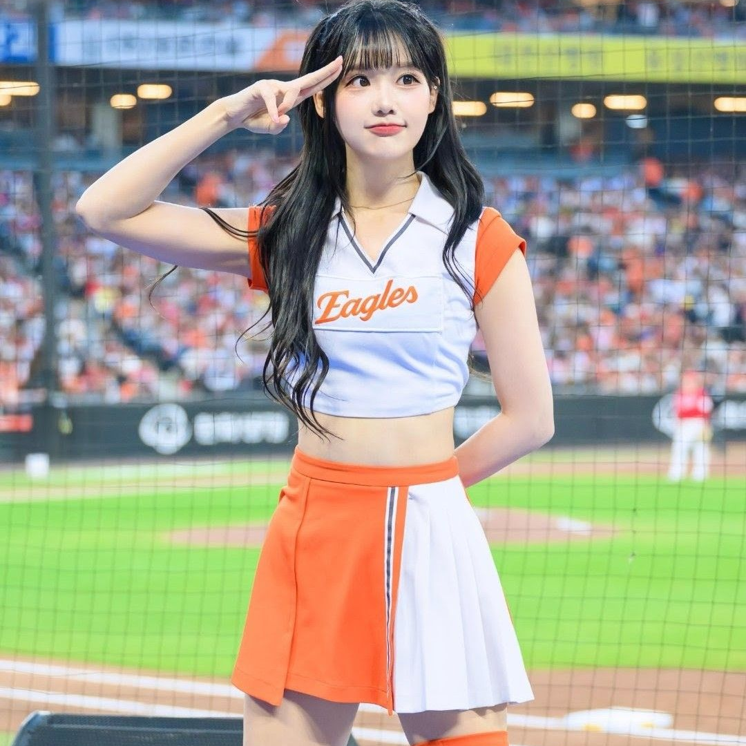 여친이 유명 치어리더 최홍라?? 대표 이미지