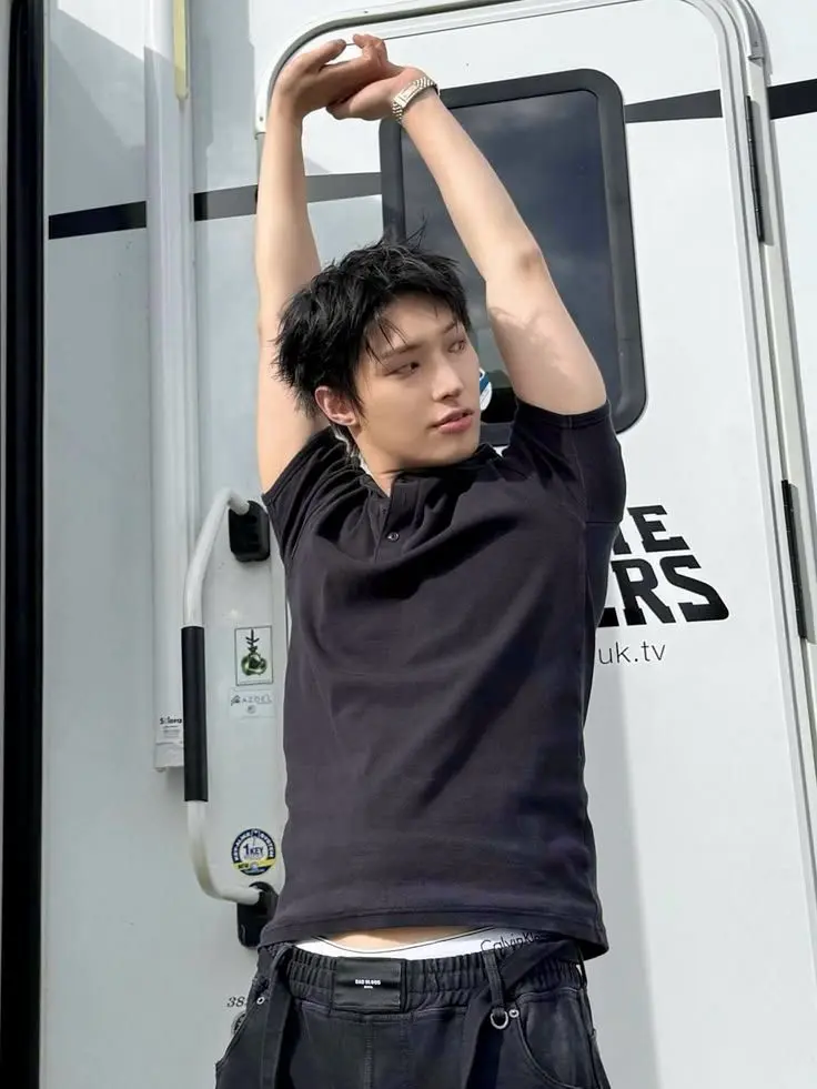 YellowStew5294의 Mingi -  A nerd's love story.