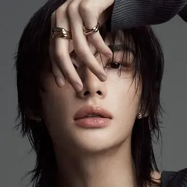 Profile image of Min-jun