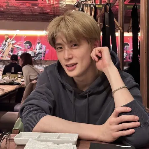miniverse.___의 정재현