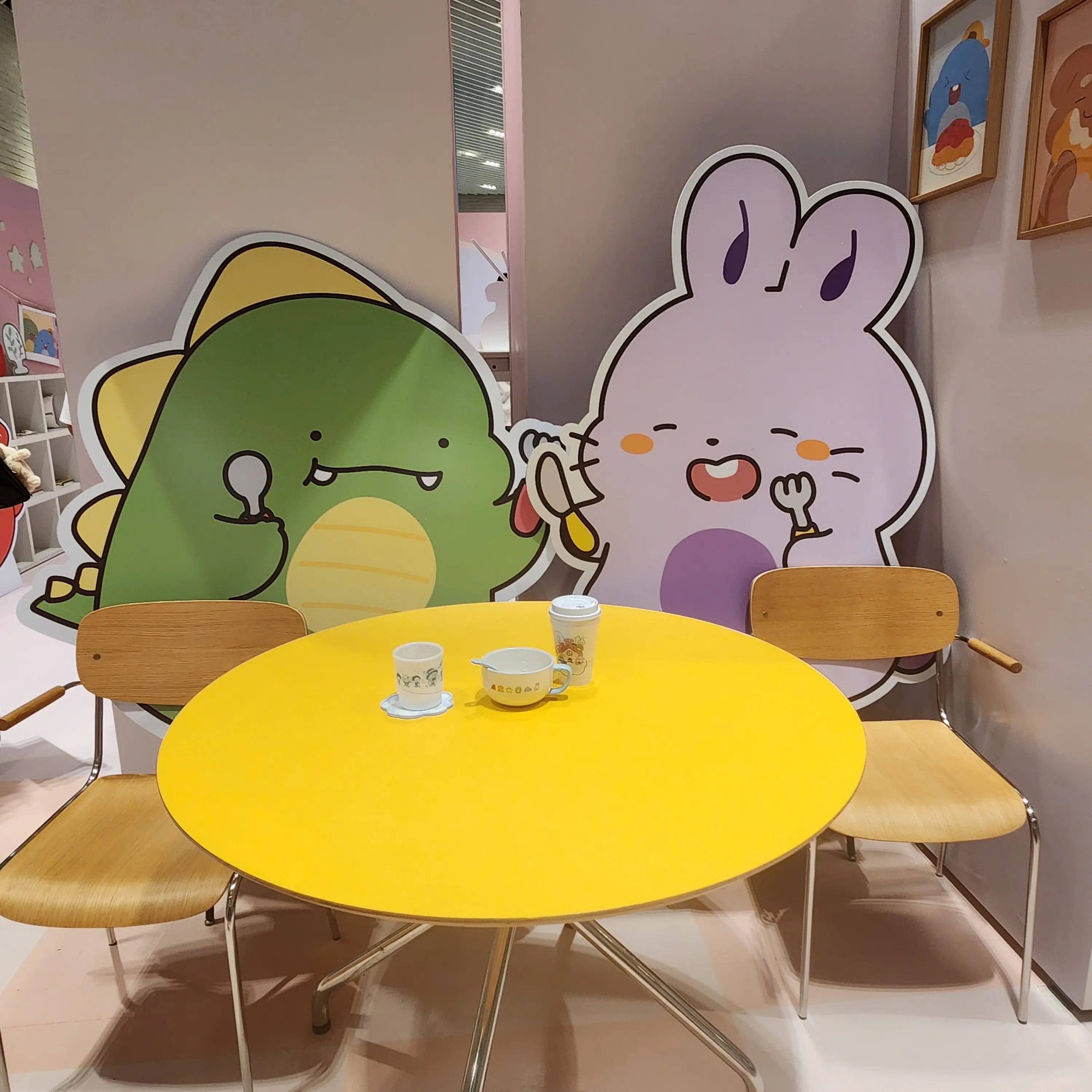 SalmonPad9596의 미수반인데 어린이집 교사