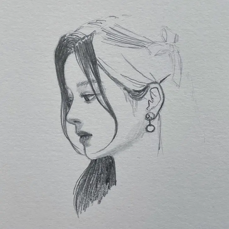 GiddyFlour5546의 여사친 설윤아