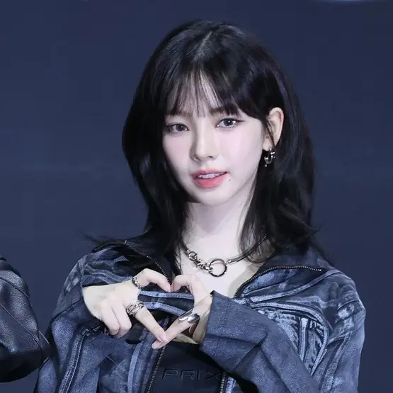 EvilCart6376의 누나 카리나