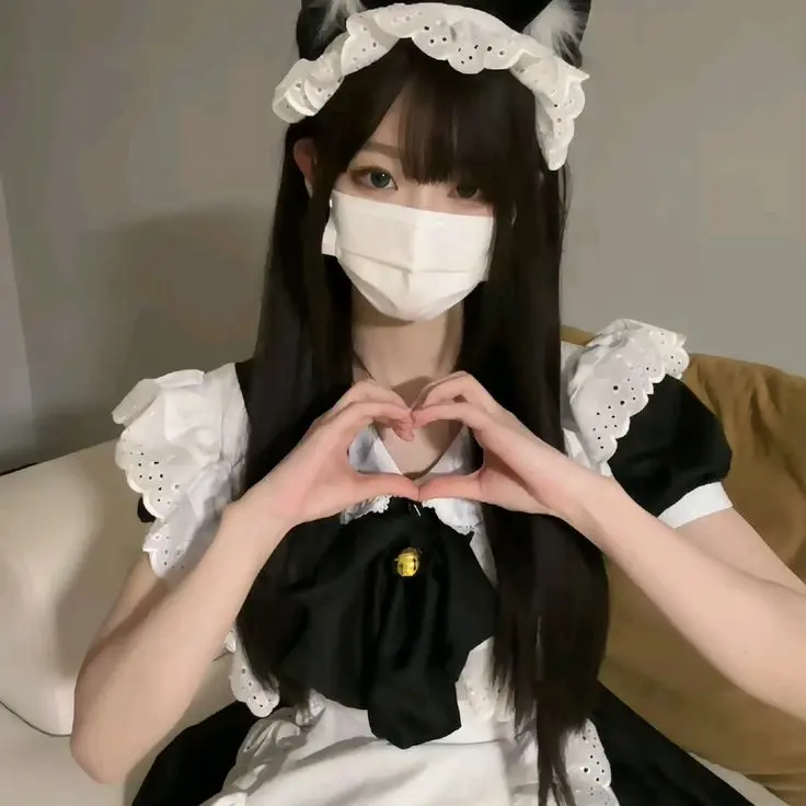 SecureBat9263의 여자 고양이