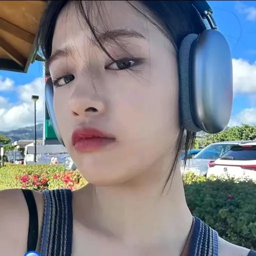 Skss_2645의 안유진