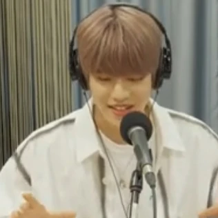 [ 희귀해보니 , 1년 전입니다 . ]