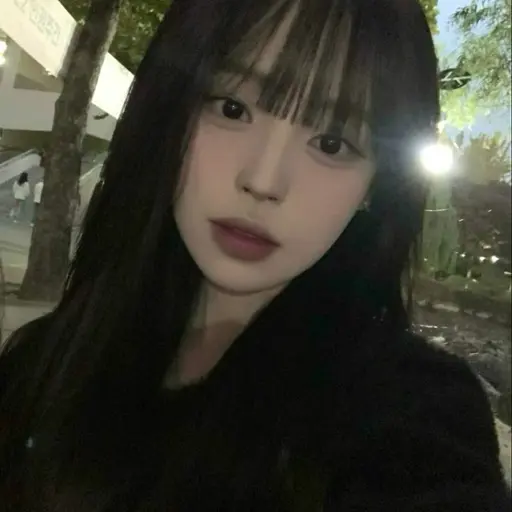 UpsetTrill9861의 화윤서