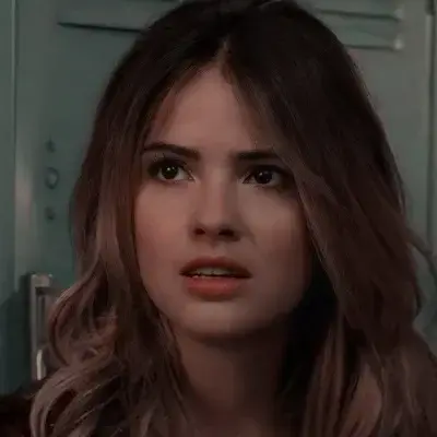 AcridLeaf5762의 Malia Tate