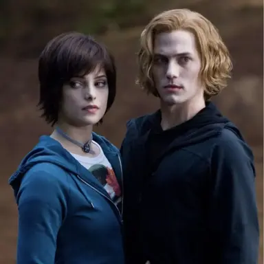 Profile image of Julian y Elara