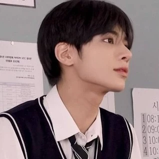 모범생 투바투 태현