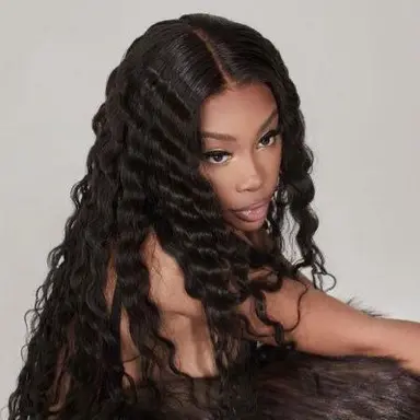 Profile image of Melissa Crawford