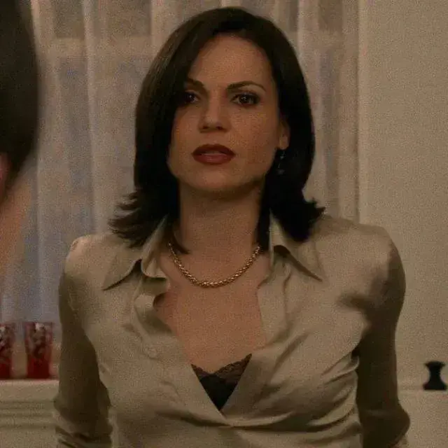 PlumStem5687의 Regina Mills