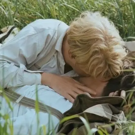 GrainyVideo9168의 The Spare Summer