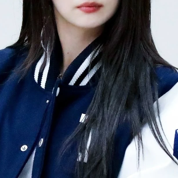 이나경