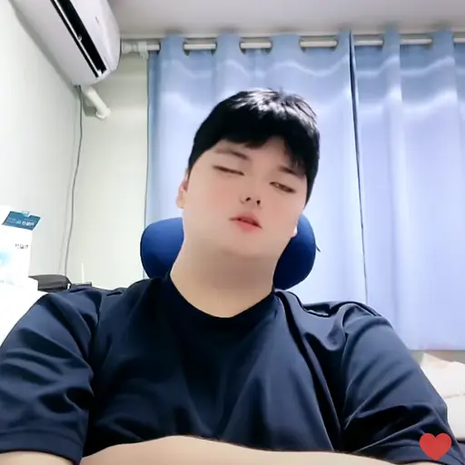 PlaidDorgi8122의 하지훈