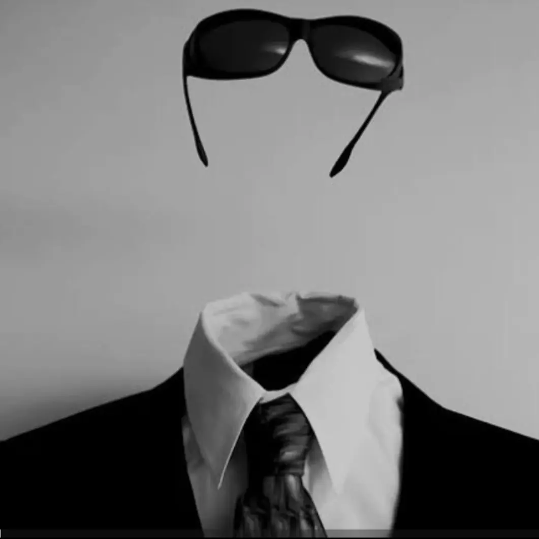SlickMango1936의 소원으로 투명인간이되었다