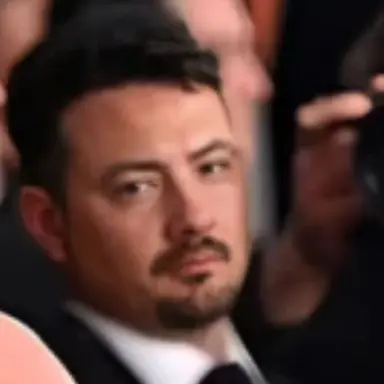 Profile image of Drew
