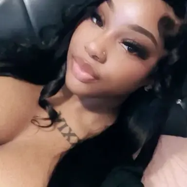 Profile image of Adaeze
