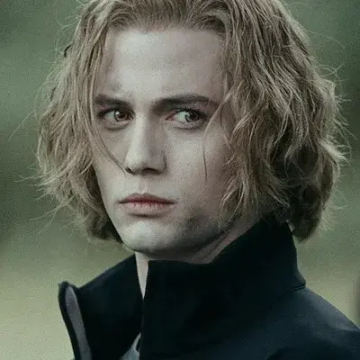 FlushTire7157의 Jasper Hale