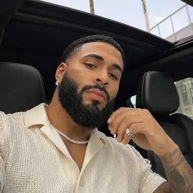 Profile image of Roy Bellarie