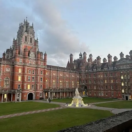 PortlyGolf3372의 엣센티아 고등학교