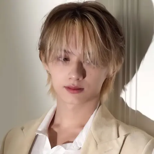 x.1essnzr의 정략 결혼 상대 문준휘