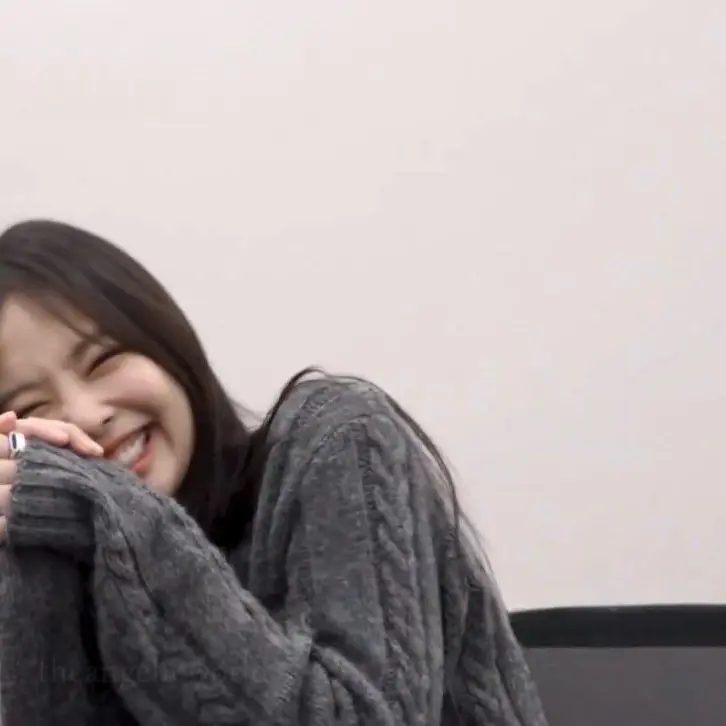 authorcris의 Kissing prank