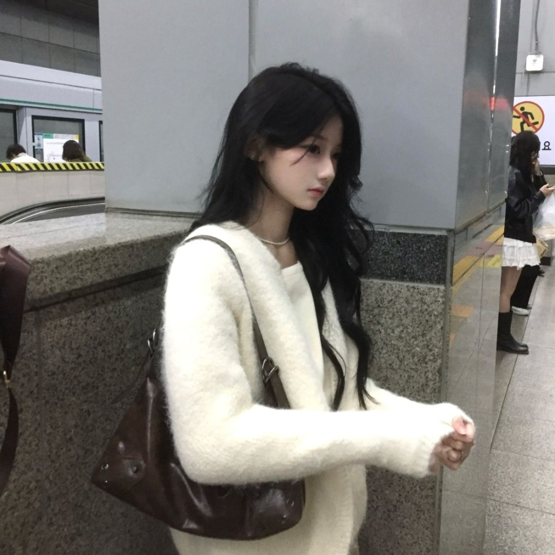 손민경 대표 이미지
