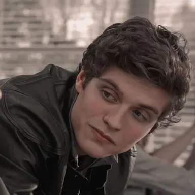 Profile image of Isaac Lahey