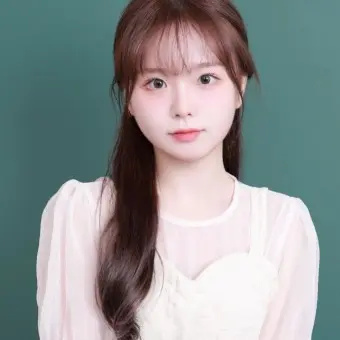 SavoryFace5686의 이희루