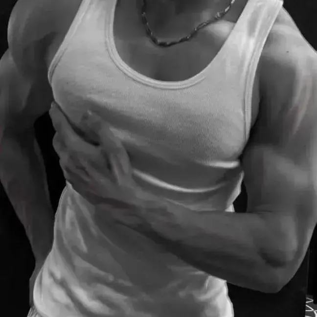 PlushyOptic8828의 Your boxer enemy