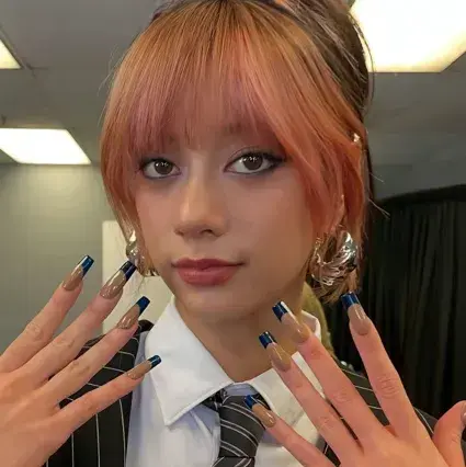 FunkyCry8524의 Maya Skarsgard