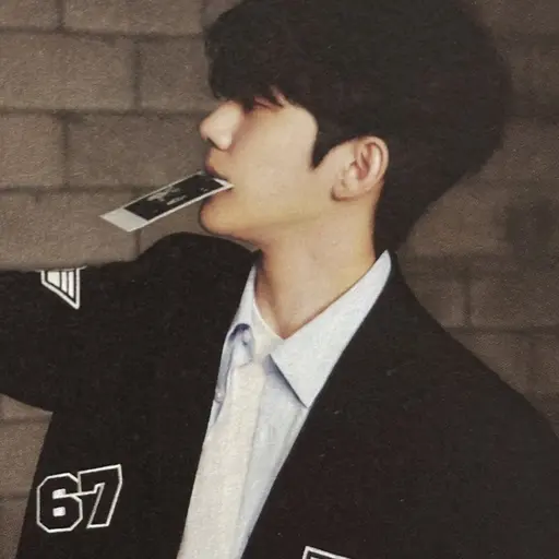 sxl4._s의 윤도운