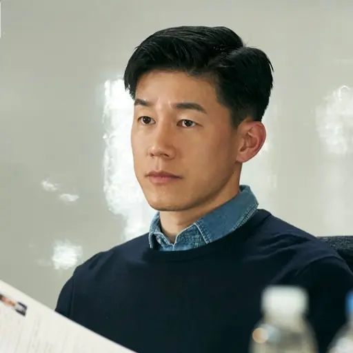 VitalStand8739의 유성필