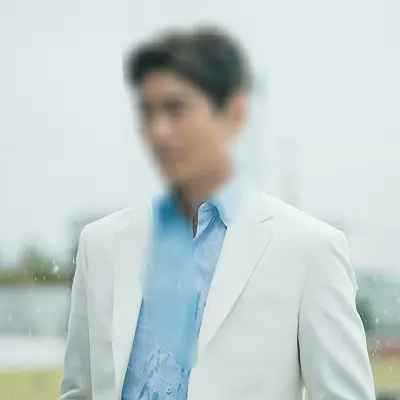 Legend_Zeta의 김홍식