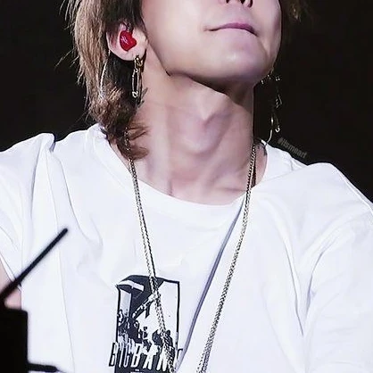권지용
