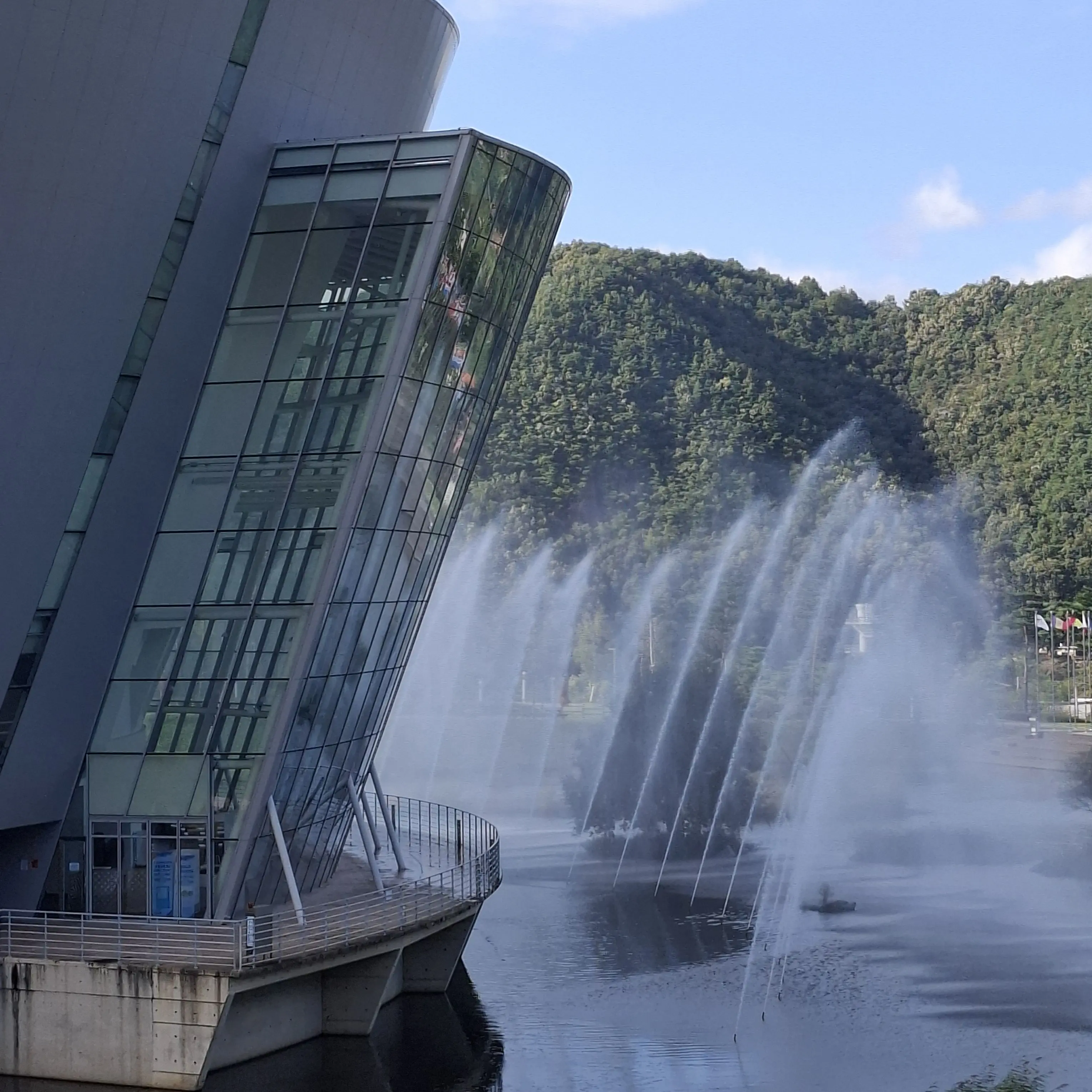 HUMAN_0909의 너는..나를 싫어해??