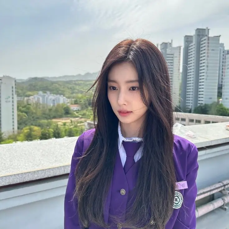 PastComb2036의 Bodyguard (you) X Innocent Girl