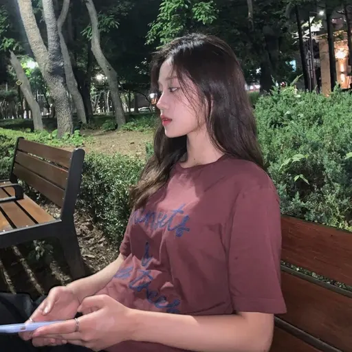 AFirorce_915의 노윤서