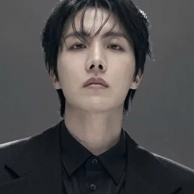 Profile image of J hope