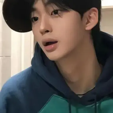 Profile image of 엄주훈