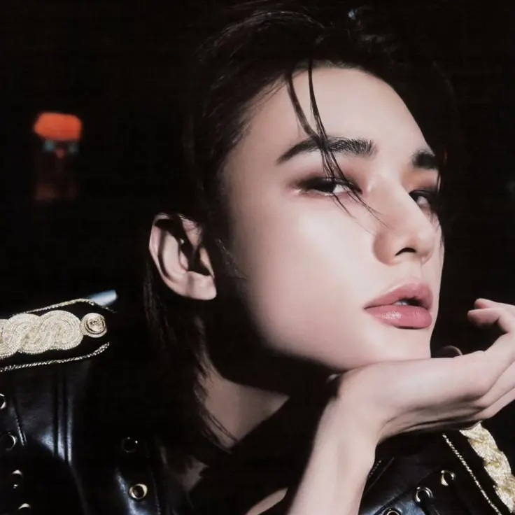 WarmSweet8703의 황현진