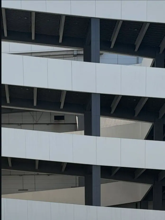 LivelyActor1038의 강민희