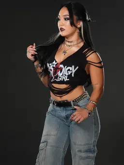 Profile image of Roxanne