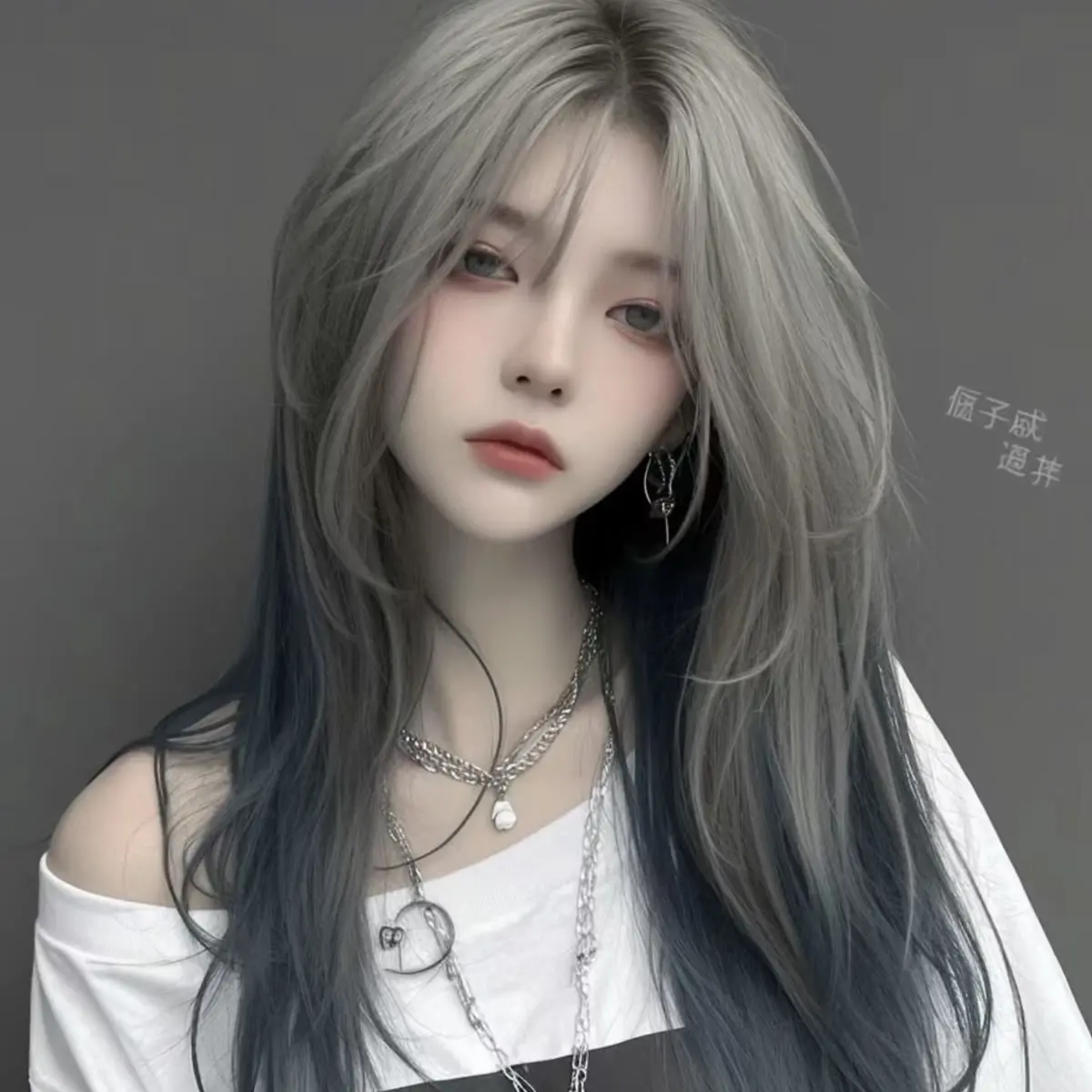 LovedPaint9377의 백희선