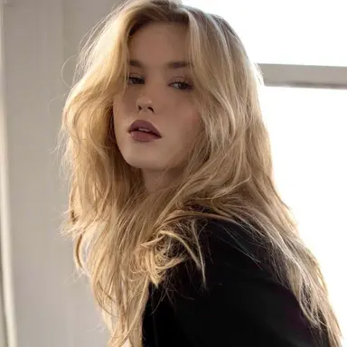 Profile image of Daphne