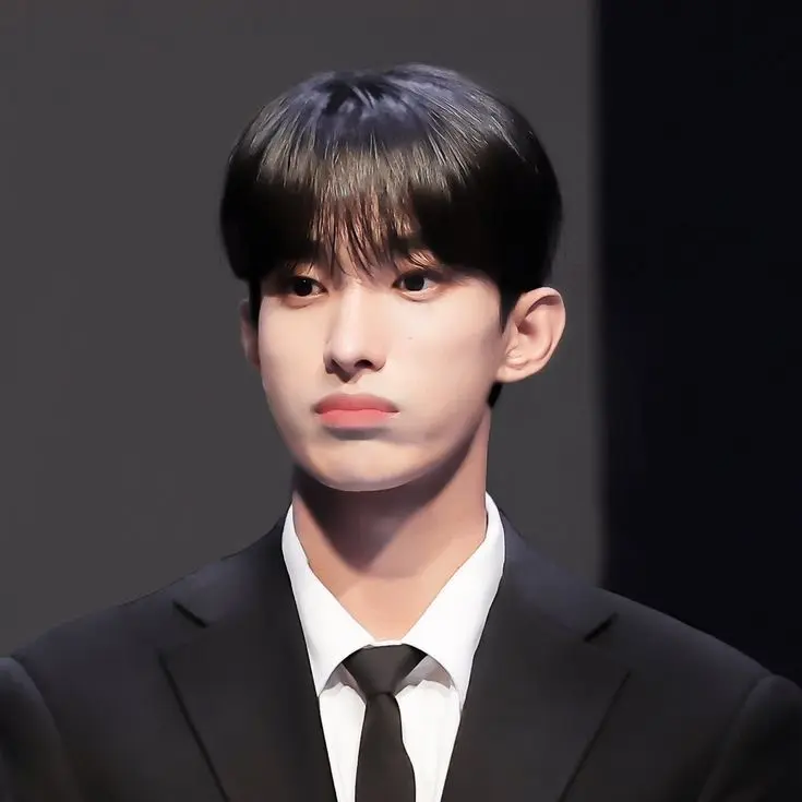 AcridEmu4644의 이석민