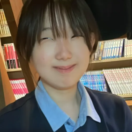 PinkDebt3823의 하윤서