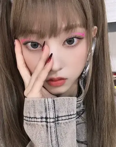 Profile image of Somi